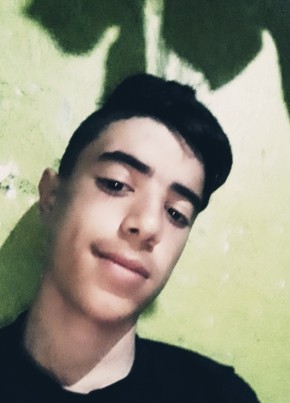 Abdelbasst, 18, People’s Democratic Republic of Algeria, Constantine