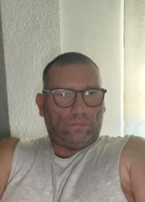 Luis из Elda 56 лет