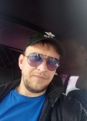 Денис, 37, Россия, Шаранга