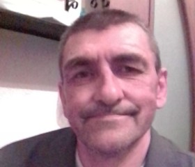 Василий, 51 год, Ола