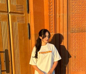 Evgeniya, 30, Yekaterinburg