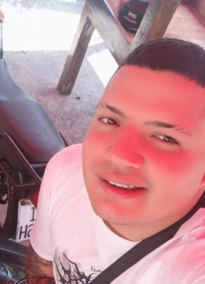 Jt из Cuenca 28 лет