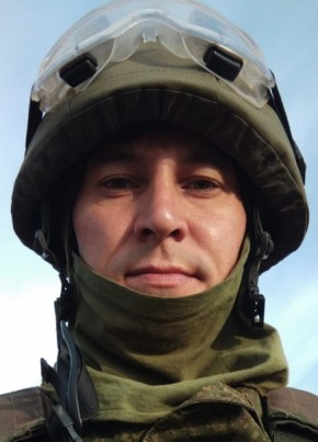 Роберт, 31, Россия, Новочеркасск