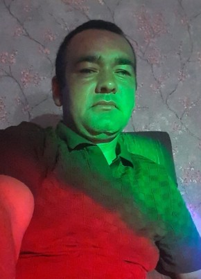 Захар из Тюмени 34 года