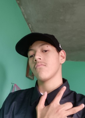 Adid Sánchez из San Pablo Autopan 18 лет
