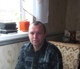 валентин, 47 лет, Брянск