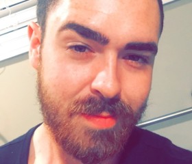JustinBarry8765, 30, Charlottetown