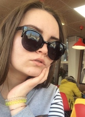 Виктория, 24, Россия, Россошь