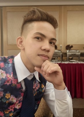 Khartzy, 21, Brunei, Bandar Seri Begawan