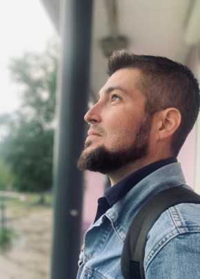 Павел из Орёла 34 года