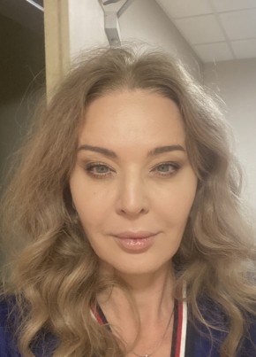 Елена из Самары 49 лет