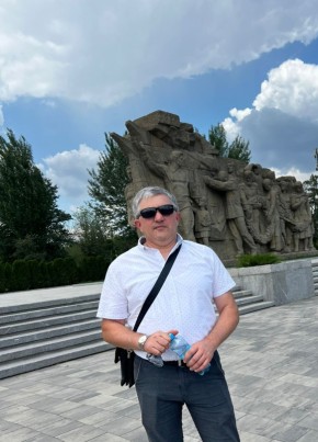Алан из Беслана 48 лет