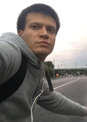 Максим, 31, Россия, Москва