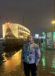 Amine, 27, Rabat