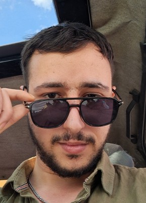 Kerem из Tekfurdağ 22 года