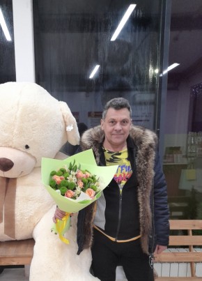 Юрий, 55, Россия, Саратов