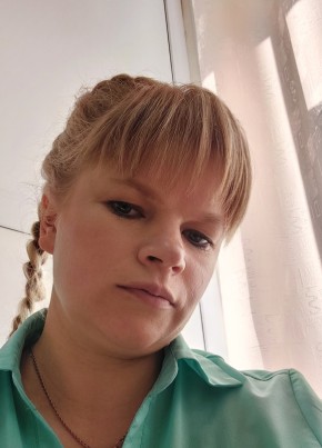 Аня, 39, Россия, Рефтинский