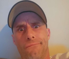 Overeasy, 35, Charlottetown