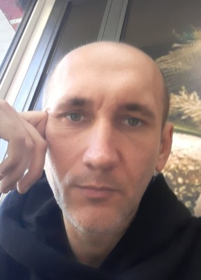 Виталий из Самары 40 лет