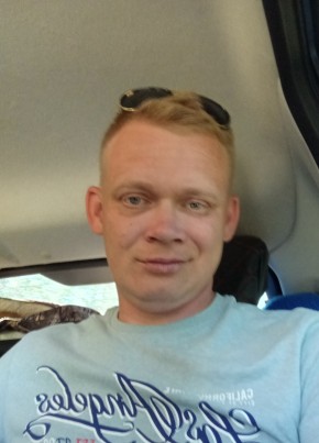 Александр Иванов из Оренбурга 32 года
