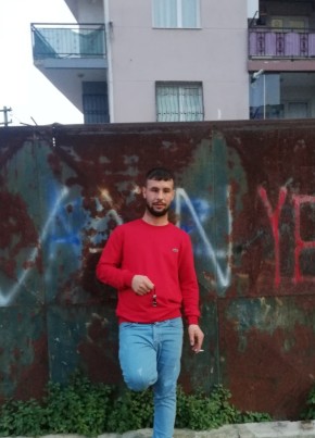 Umut, 25, Türkiye Cumhuriyeti, Ankara