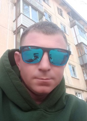 Евгений из Воткинска 42 года