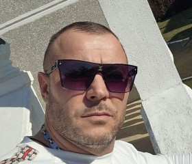 Vlada, 49, Novi Pazar