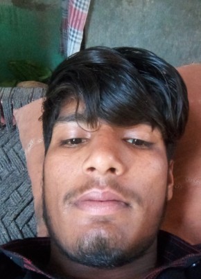 Hhjggu, 18, پاکستان, مُظفّرگڑھ‎