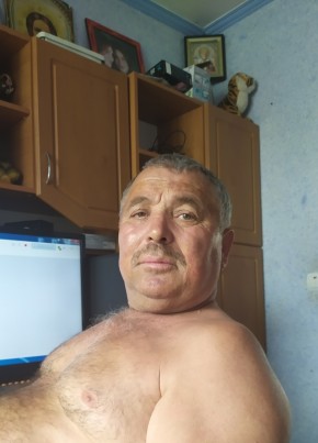 Коля, 61, Україна, Новоселиця