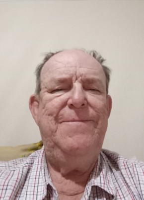 Саша Борисов из Азова 68 лет