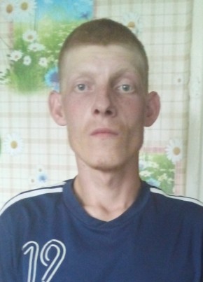 Александр, 32, Россия, Красноармейск (Саратовская обл.)