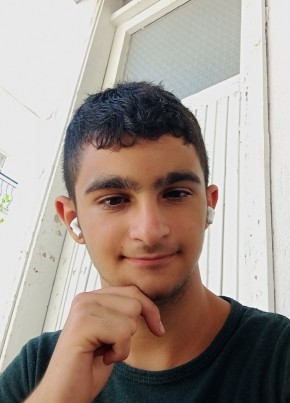 Evren Karababa, 19, Türkiye Cumhuriyeti, Antalya