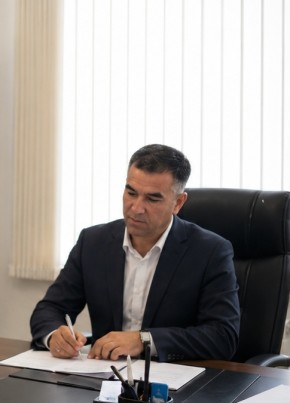 Sharofiddin из Лобни 38 лет