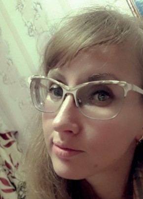 Юлия, 32, Россия, Калязин