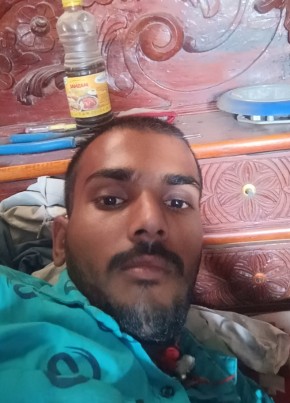Omkar, 18, India, Patna