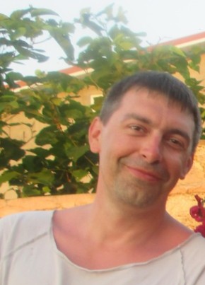 Иван, 48, Россия, Белгород
