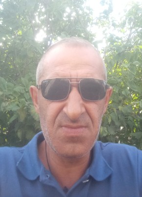 Вова из Коломны 47 лет