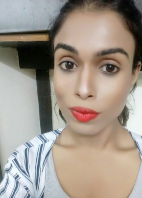 Riya Transexul, 28, India, Delhi