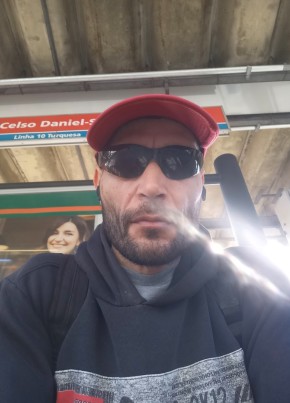 Leandro из São Bernardo do Campo 45 лет