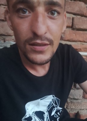Sefu из Zalău 18 лет
