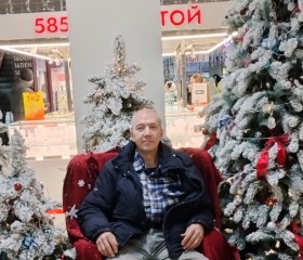 Viktor, 52, Orenburg