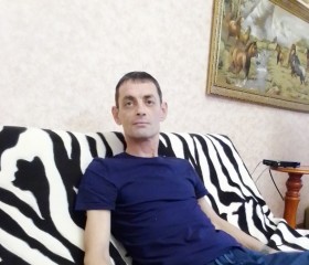 Виталий, 45 лет, Заветный