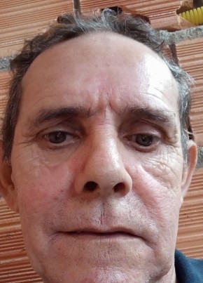 Paulo, 59, República Federativa do Brasil, Palhoça