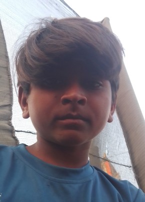 Ravi, 18, India, Rajkot