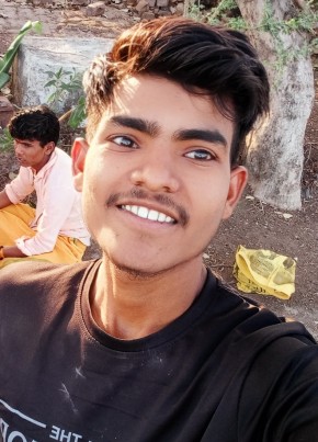 Krishna, 18, India, New Delhi