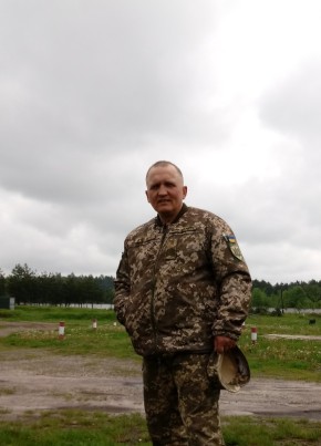 Віталік, 51, Україна, Новояворівськ
