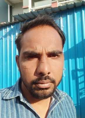 Kishor Mali, 37, India, Bhopal