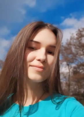 Ira, 23, Russia, Saint Petersburg