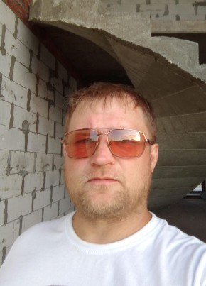 Максим, 38, Россия, Сургут