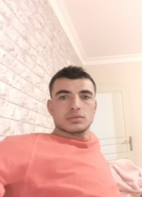 İsmail, 30, Türkiye Cumhuriyeti, Tepecik